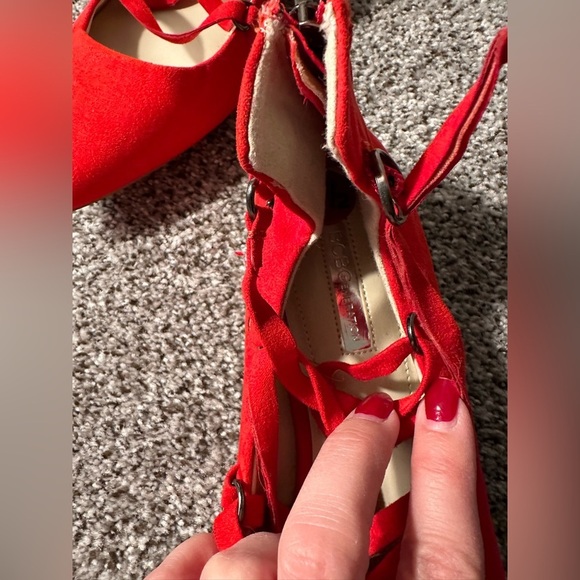 BCBGeneration Size 8.5 Red Suede Strappy Ballet Flats Back Zip NWT R $99 - Picture 3 of 11